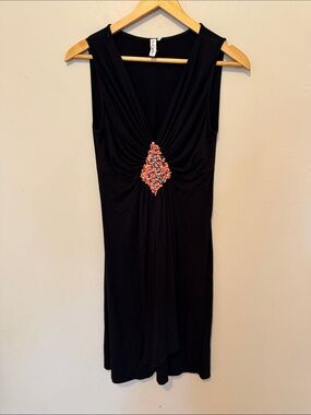 Robbi & Nikki by Robert Rodriguez Black Midi Dress with Coral Beaded Accent